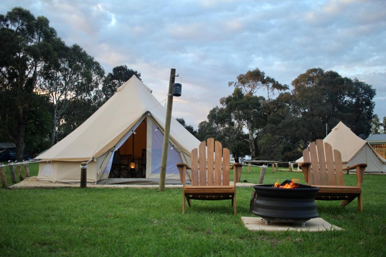 Pine Country Caravan Park เมาท์แกมเบีย ภายนอก รูปภาพ