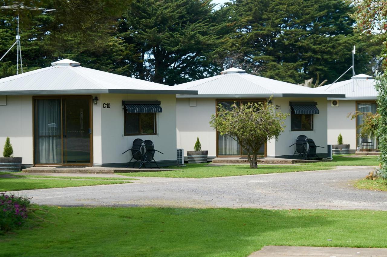 Pine Country Caravan Park เมาท์แกมเบีย ภายนอก รูปภาพ